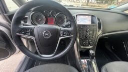 
										Opel Astra 2010 full									