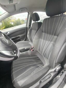 
										OPEL CORSA full									