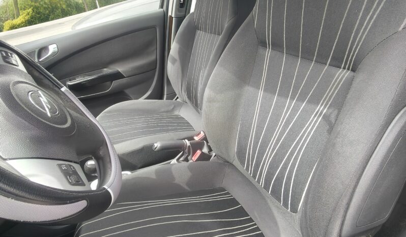 
								OPEL CORSA full									