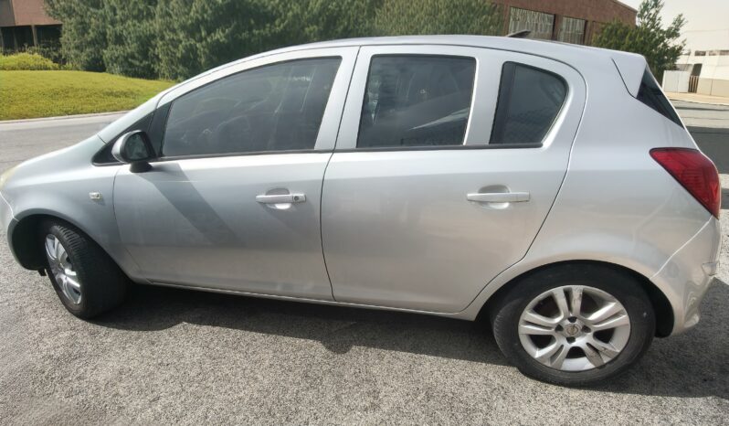
								OPEL CORSA full									
