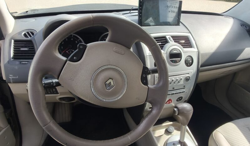 
								RENAULT MEGANE full									