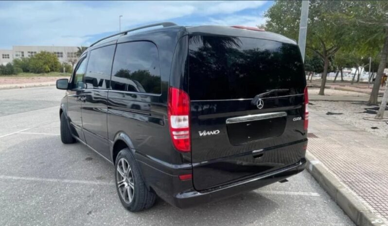 
								Mercedes Viano full									