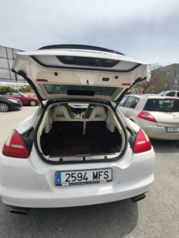
										PORSCHE PANAMERA 4 full									