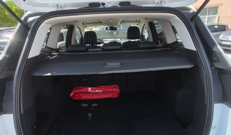 
								Ford Kuga AWD full									