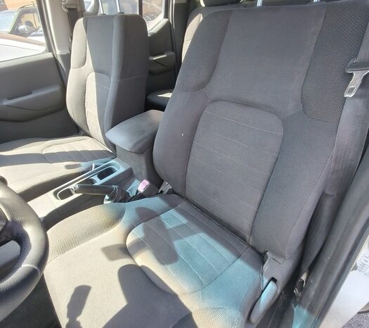 
								NISSAN NAVARA full									