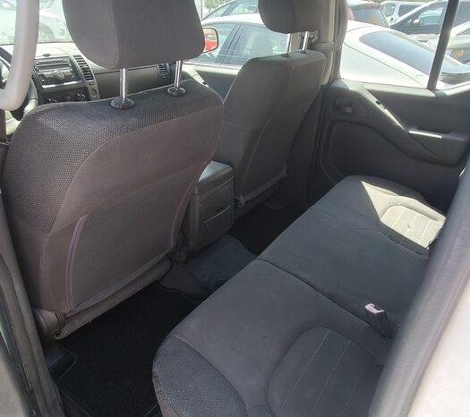 
								NISSAN NAVARA full									