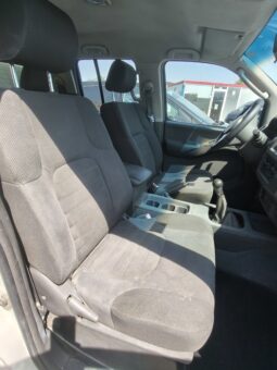 
										NISSAN NAVARA full									