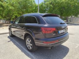 
										Audi Q7 full									
