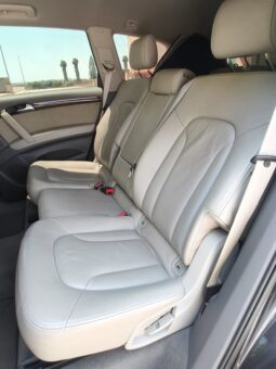 
										Audi Q7 full									