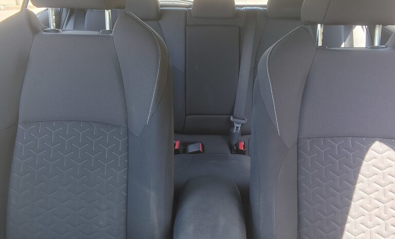 
								TOYOTA COROLLA full									