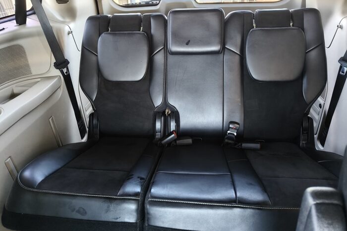 
								Lancia Voyager 2.8 CRD full									