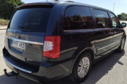 
										Lancia Voyager 2.8 CRD full									