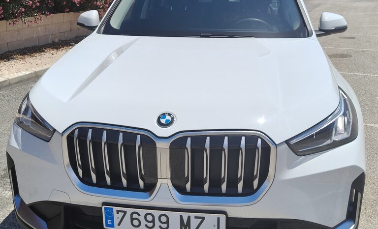 
								BMW X1 Sdrive20i full									