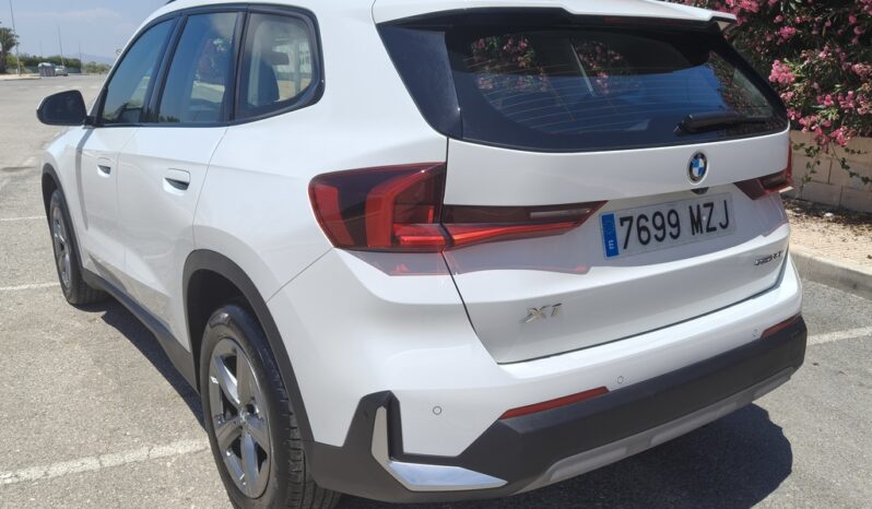 
								BMW X1 Sdrive20i full									
