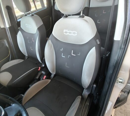 
								FIAT 500L full									