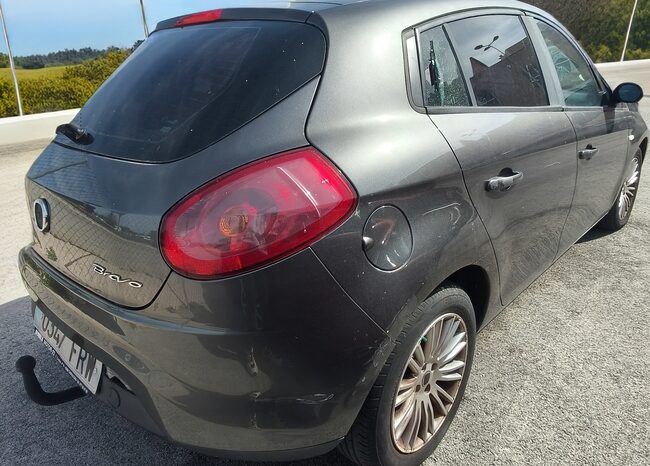 
								FIAT BRAVO full									