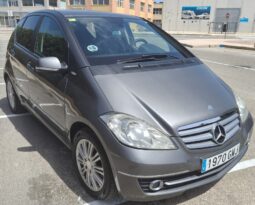 
										MERCEDES-BENZ A180 full									