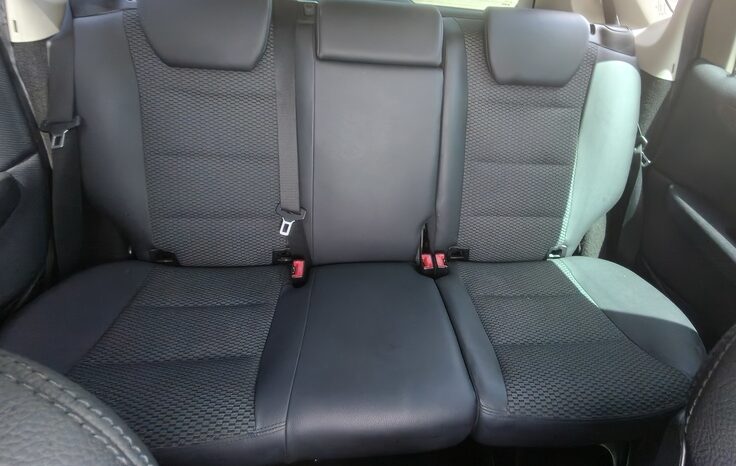 
								MERCEDES-BENZ A180 full									