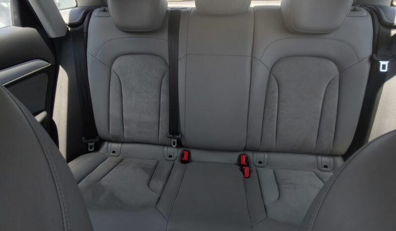 
								Audi Q3 1.4 TFSI S tronic full									