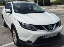 
										Nissan Qashqai full									