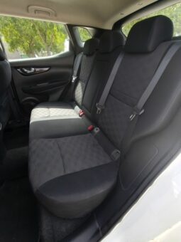 
										Nissan Qashqai full									