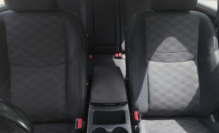
								Nissan Qashqai full									