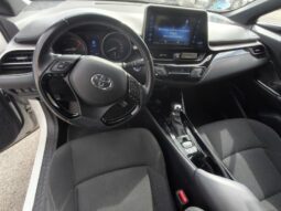 
										TOYOTA C-HR full									