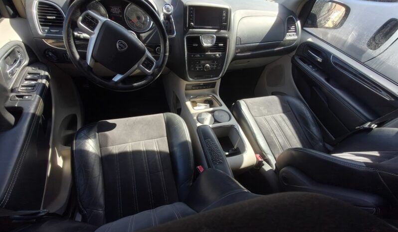 
								LANCIA VOYAGER full									