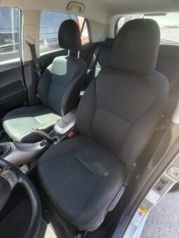 
										TOYOTA AURIS full									