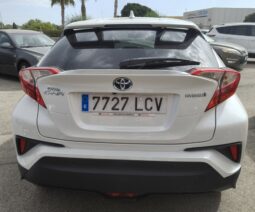 
										TOYOTA C-HR full									