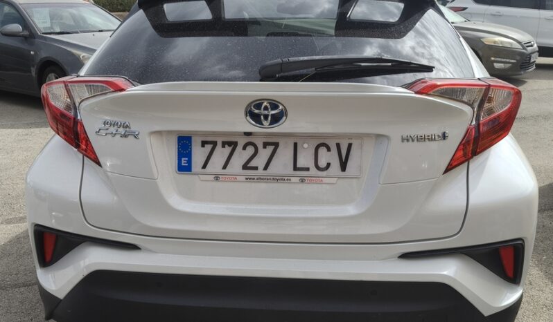 
								TOYOTA C-HR full									