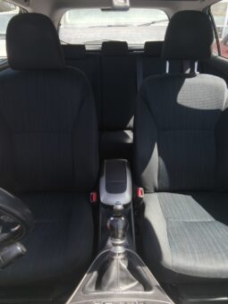 
										TOYOTA AURIS full									