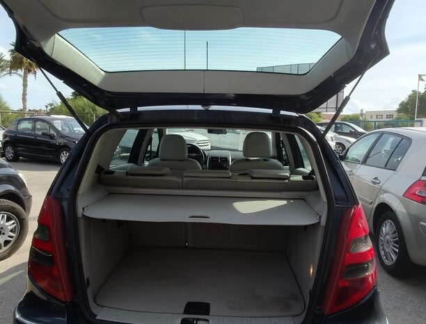 
								MERCEDES BENZ A180 full									