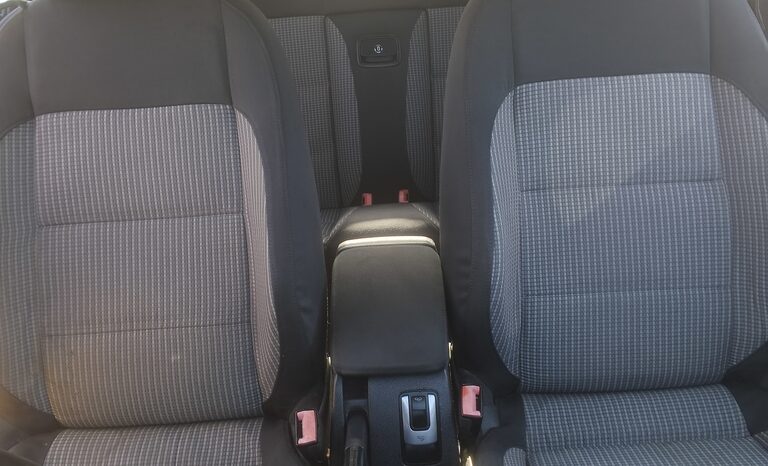 
								Volkswagen Eos cabriolet full									