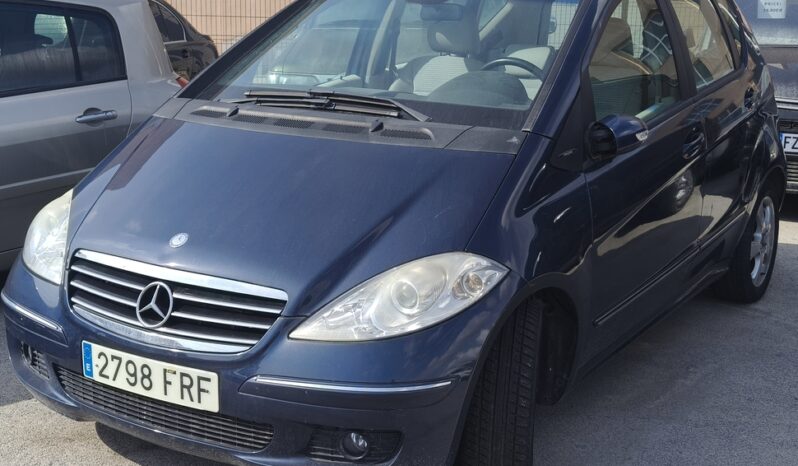 
								MERCEDES BENZ A180 full									