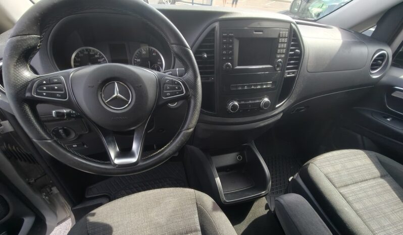 
								MERCEDEC BENZ VITO full									