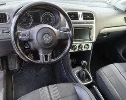 
										VOLKSWAGEN POLO full									