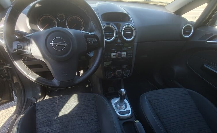 
								OPEL CORSA full									
